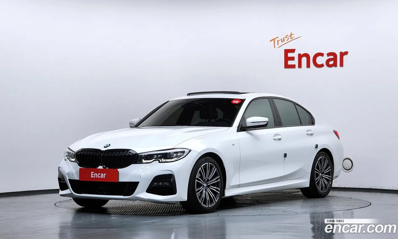 BMW 320i